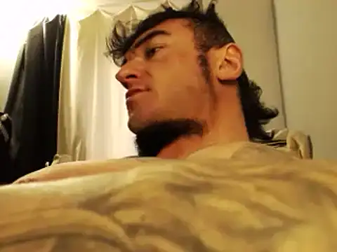 Snapshot of ballardbret chatting on 02-25-25, 07:31 ballardbret online show from 02-25-25, 07:31