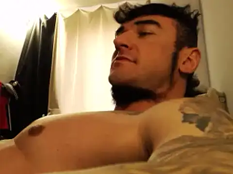 Snapshot of ballardbret chatting on 03-10-25, 07:53 ballardbret online show from 03-10-25, 07:53