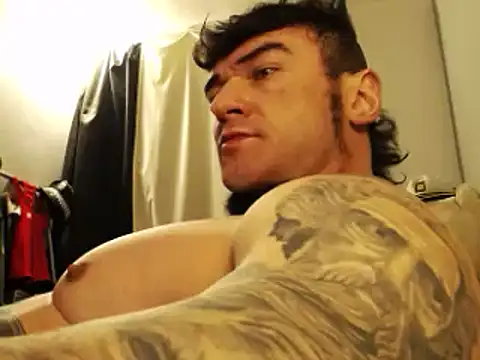 Snapshot of ballardbret chatting on 03-17-25, 04:08 ballardbret online show from 03-17-25, 04:08