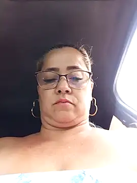Snapshot of natally_ross21 chatting on 12-15-24, 11:12 natally ross21 online show from 12-15-24, 11:12