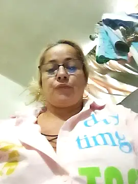 Snapshot of natally_ross21 chatting on 12-22-24, 12:38 natally ross21 online show from 12-22-24, 12:38