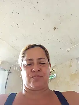 Snapshot of natally_ross21 chatting on 12-30-24, 01:58 natally ross21 online show from 12-30-24, 01:58