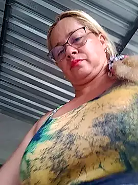 Snapshot of natally_ross21 chatting on 01-15-25, 12:36 natally ross21 online show from 01-15-25, 12:36