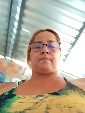 Snapshot of natally_ross21 chatting on 01-15-25, 04:11 natally ross21 online show from 01-15-25, 04:11