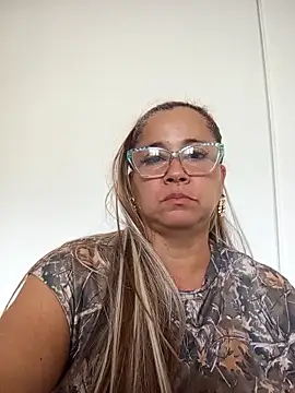 Snapshot of natally_ross21 chatting on 10-08-25, 01:09 natally ross21 online show from 10-08-25, 01:09