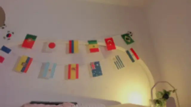 katiepeach  online show from 06-16-26, 11:35