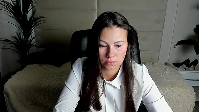 Dana  dom online show from 10-06-25, 02:20