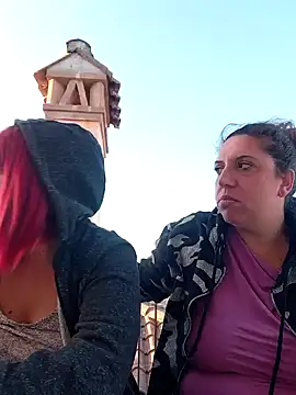 Snapshot of carolyne2023 chatting on 09-12-25, 05:40 carolyne2023 online show from 09-12-25, 05:40