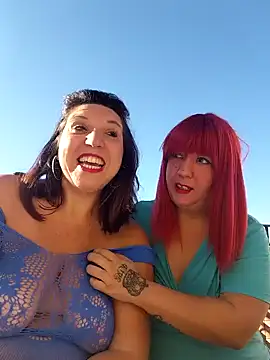 Snapshot of carolyne2023 chatting on 09-21-25, 06:48 carolyne2023 online show from 09-21-25, 06:48