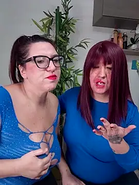 Snapshot of carolyne2023 chatting on 12-05-25, 08:01 carolyne2023 online show from 12-05-25, 08:01