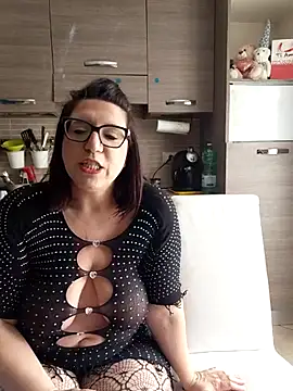 Snapshot of carolyne2023 chatting on 02-28-26, 08:48 carolyne2023 online show from 02-28-26, 08:48