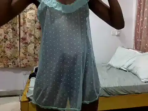 Snapshot of Sexy_megg chatting on 12-07-24, 07:43 Sexy megg online show from 12-07-24, 07:43