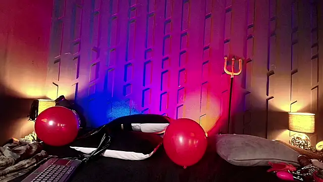 MorganaCrowley online show from 02-17-25, 07:53