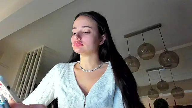 Snapshot of IreneVON chatting on 12-19-25, 03:57 IreneVON online show from 12-19-25, 03:57