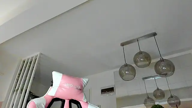 Snapshot of IreneVON chatting on 01-07-26, 04:59 IreneVON online show from 01-07-26, 04:59