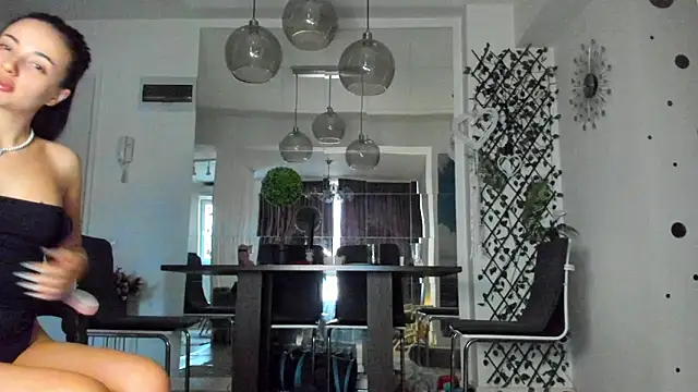 Snapshot of IreneVON chatting on 03-02-26, 05:08 IreneVON online show from 03-02-26, 05:08