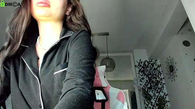 IreneVON online show from 04-30-26, 04:52