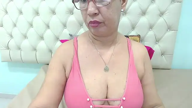 MilfPleasure online show from 01-26-25, 09:51