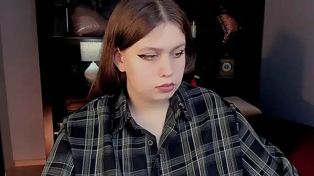 FioraMarmoris online show from 02-15-26, 07:51