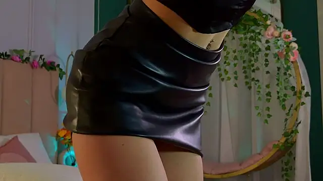 Snapshot of Eva_Natsumi chatting on 12-05-24, 09:06 Eva Natsumi online show from 12-05-24, 09:06