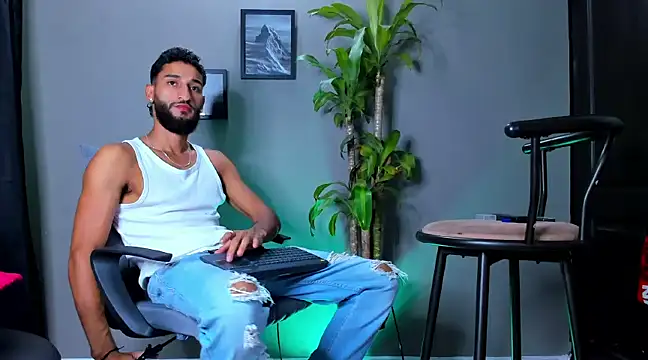 Damian 022 online show from 01-08-25, 10:37