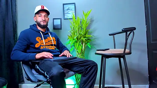 Damian 022 online show from 10-08-25, 10:57