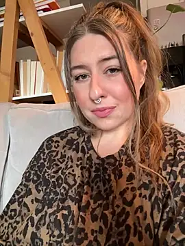 sophielove888 online show from 03-12-26, 11:33