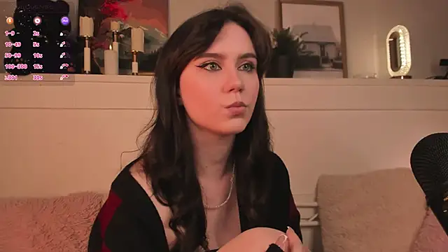 UnaMedison online show from 05-15-26, 10:11