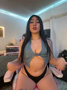 KittyRous online show from 05-06-26, 07:35