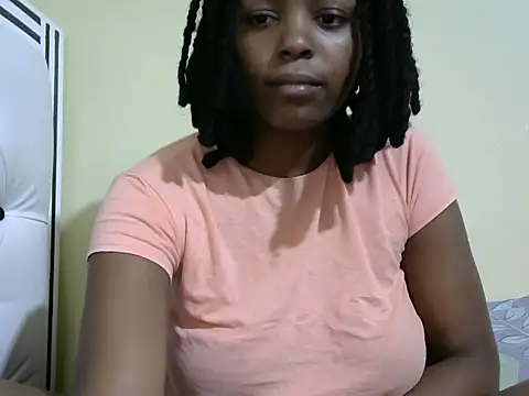 Snapshot of nelly_shyn chatting on 10-11-25, 08:40 nelly shyn online show from 10-11-25, 08:40