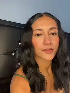Snapshot of mailyreid chatting on 12-29-24, 08:37 mailyreid online show from 12-29-24, 08:37