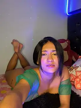 Snapshot of mailyreid chatting on 03-18-25, 07:52 mailyreid online show from 03-18-25, 07:52