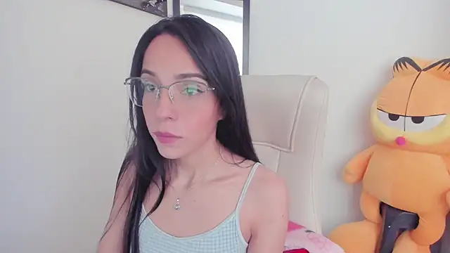 Snapshot of little-eli chatting on 03-15-25, 07:05 little-eli online show from 03-15-25, 07:05