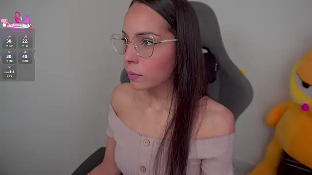 Snapshot of little-eli chatting on 09-28-25, 07:08 little-eli online show from 09-28-25, 07:08