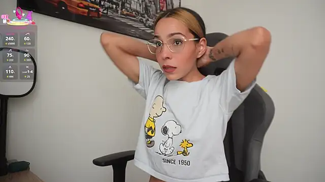 Snapshot of little-eli chatting on 12-01-25, 07:08 little-eli online show from 12-01-25, 07:08