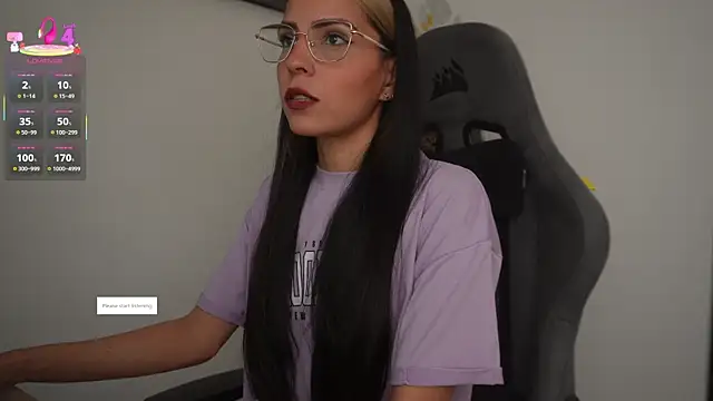 Snapshot of little-eli chatting on 12-14-25, 07:07 little-eli online show from 12-14-25, 07:07