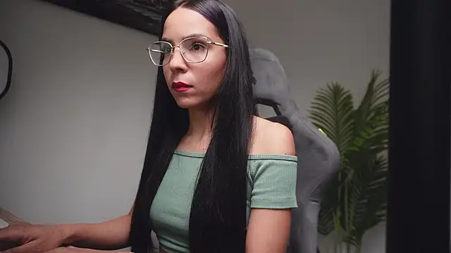 Snapshot of little-eli chatting on 03-04-26, 07:09 little-eli online show from 03-04-26, 07:09