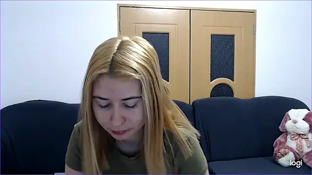 VioletaFlower7 online show from 02-07-25, 12:50