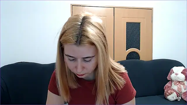 VioletaFlower7 online show from 02-17-25, 09:56