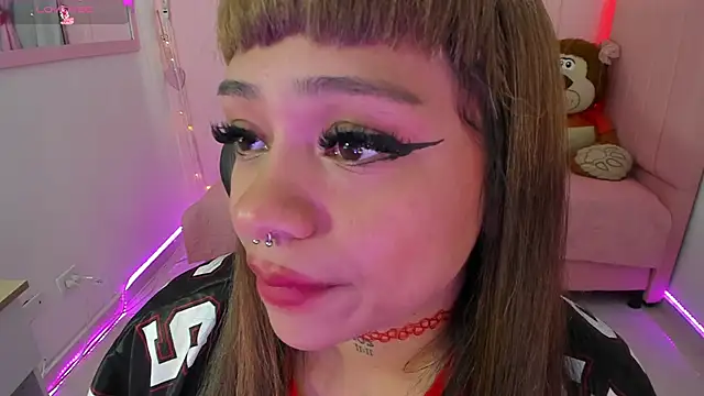 Snapshot of zoesullivan chatting on 09-17-25, 02:52 zoesullivan online show from 09-17-25, 02:52