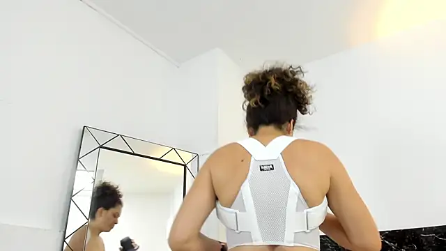 Snapshot of Juliabadlee chatting on 12-12-24, 03:32 Juliabadlee online show from 12-12-24, 03:32