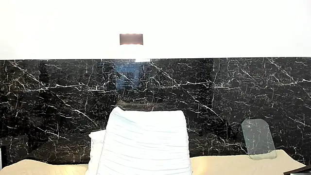 Snapshot of Juliabadlee chatting on 03-08-25, 11:49 Juliabadlee online show from 03-08-25, 11:49