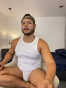 Nate Ocean online show from 05-04-26, 02:18