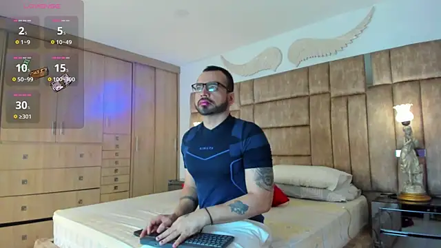 petterwilly1 online show from 09-22-25, 03:03