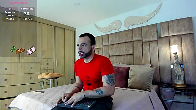 petterwilly1 online show from 09-24-25, 03:04