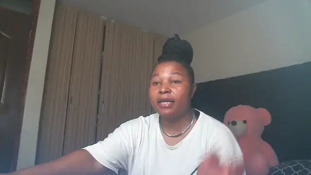 R-thequeen online show from 07-29-26, 12:36