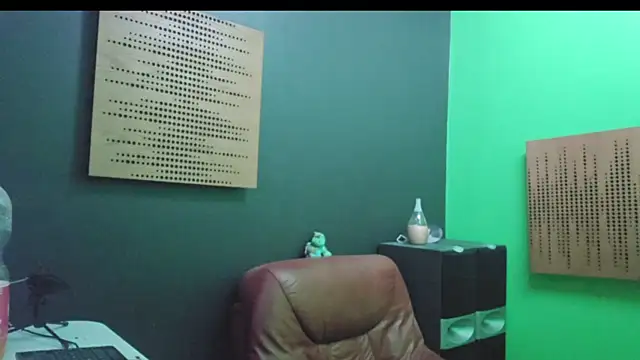 Snapshot of savage_daddyy chatting on 03-17-25, 02:12 savage daddyy online show from 03-17-25, 02:12