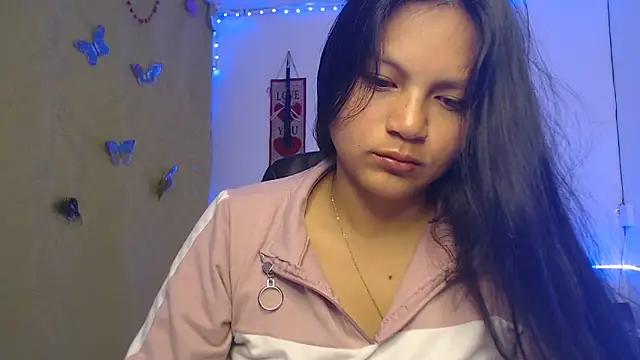 Snapshot of Zafiroweb09 chatting on 03-09-25, 11:58 Zafiroweb09 online show from 03-09-25, 11:58