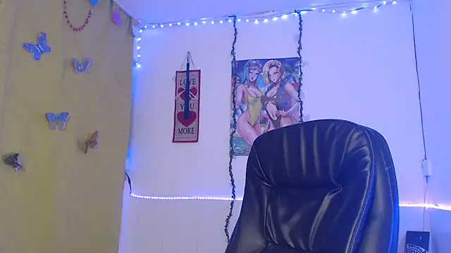 Snapshot of Zafiroweb09 chatting on 03-21-25, 11:01 Zafiroweb09 online show from 03-21-25, 11:01