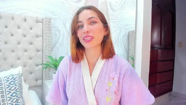Snapshot of Mia_Parissi chatting on 01-11-25, 06:01 Mia Parissi online show from 01-11-25, 06:01